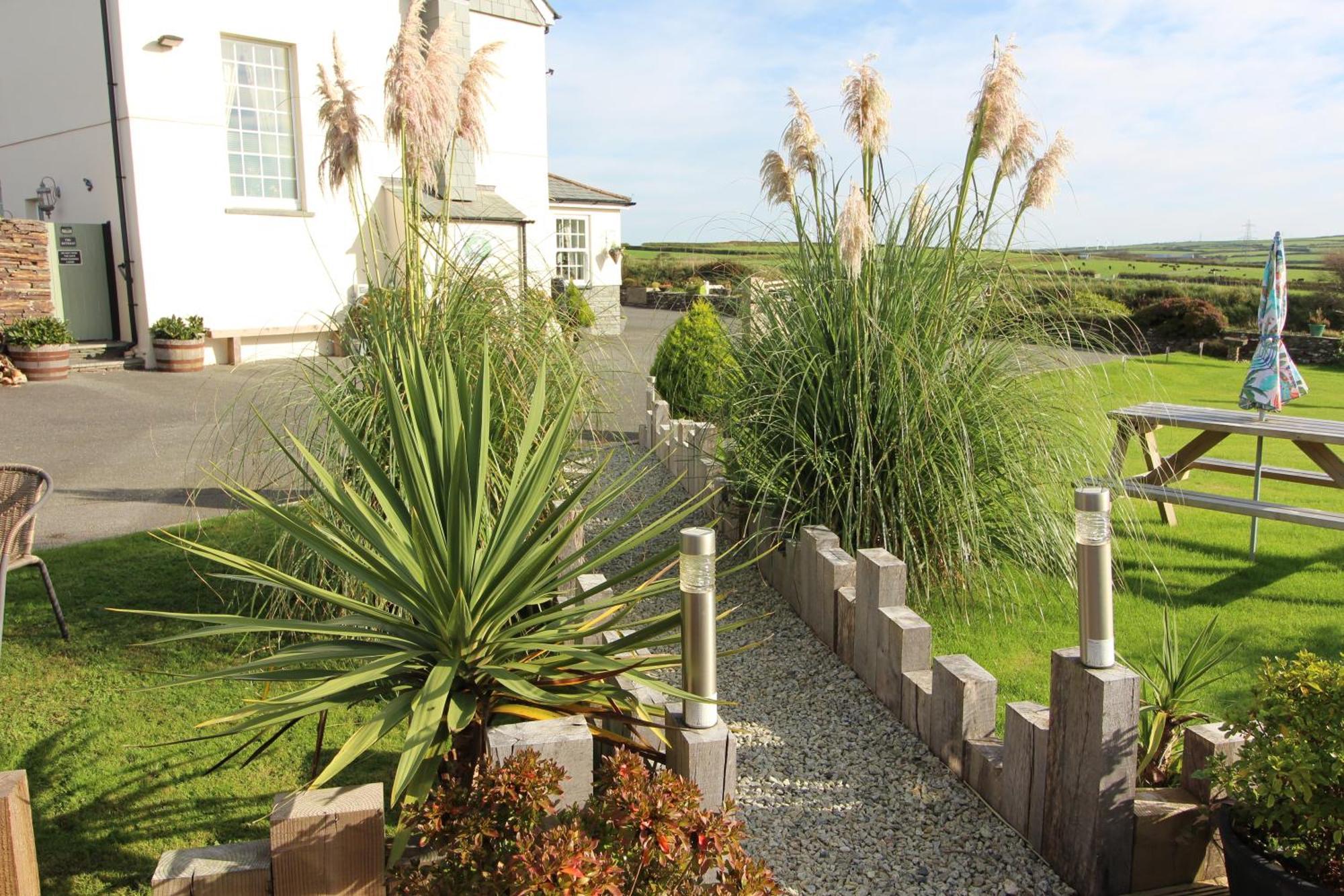 Melorne Farm Guest House 卡姆尔福德 外观 照片