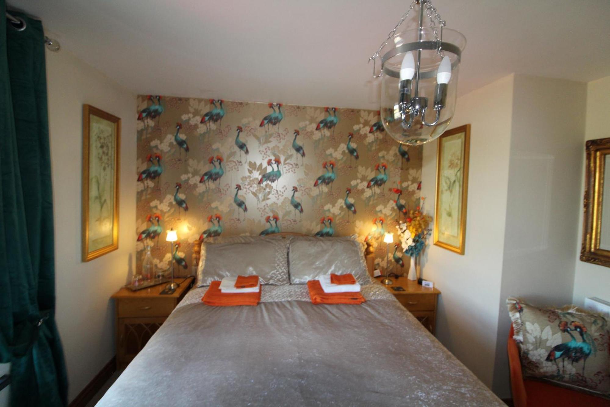 Melorne Farm Guest House 卡姆尔福德 外观 照片